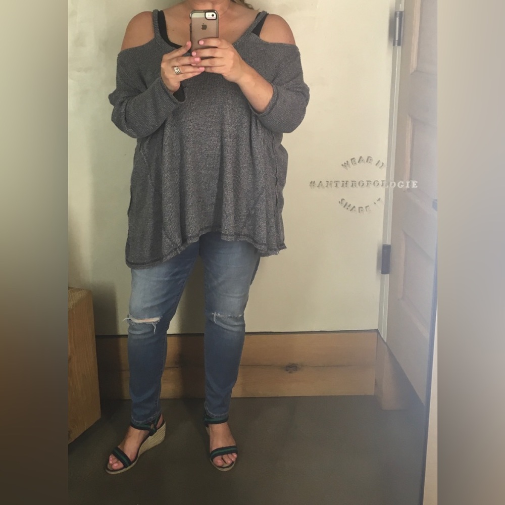 Anthropology Brand "Deletta" Cold Shoulder Knit Top- NWOT - Picture 4 of 11